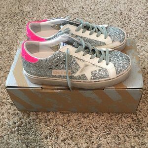 Golden Goose Dupes Size 7.5 (38)